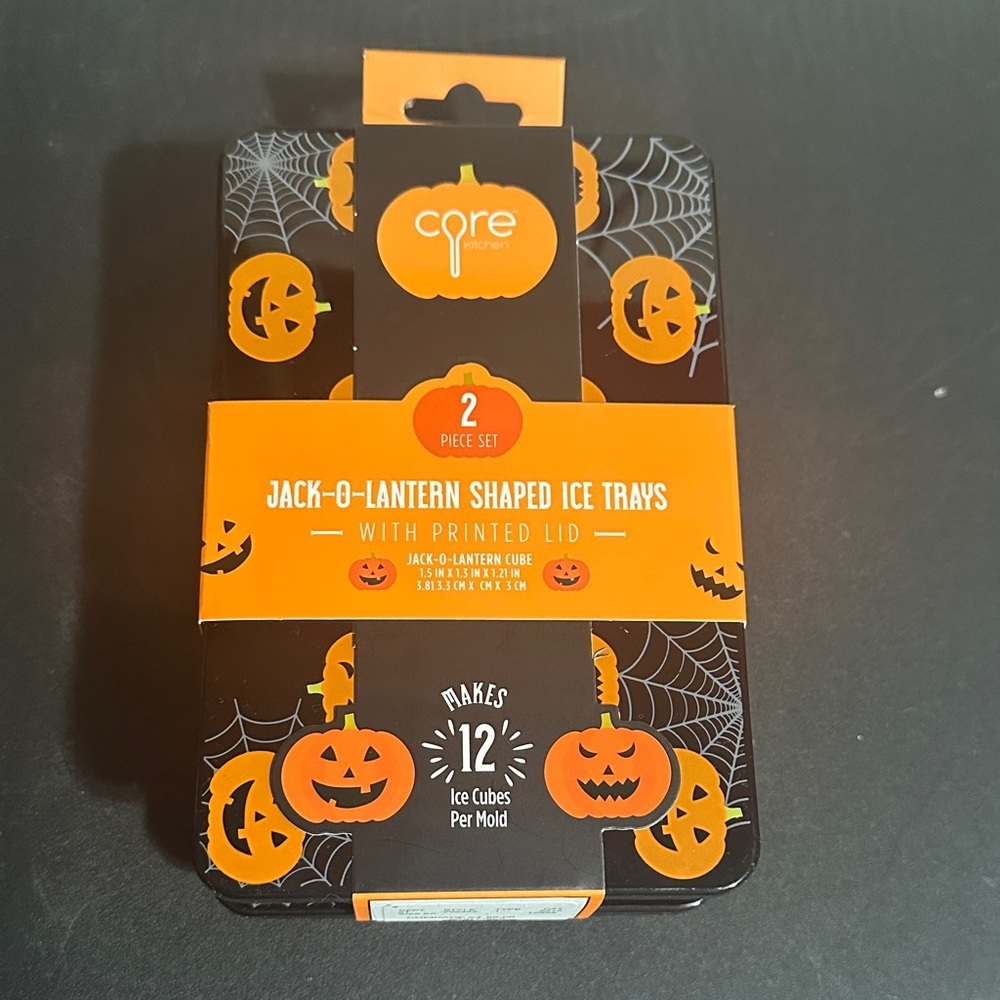 Core kitchen pumpkin shaped ice trays set of two with lid